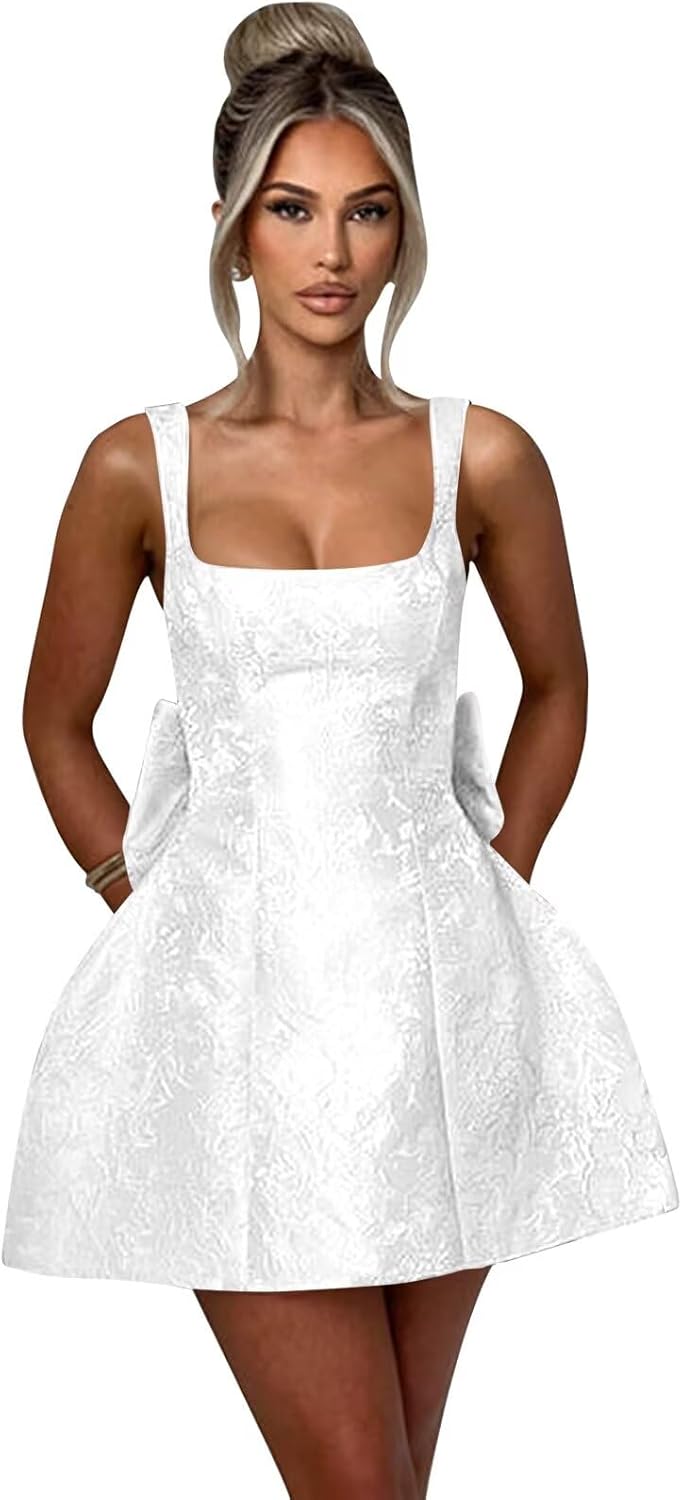 Bella™ | Perfekta Mini-Klänningen