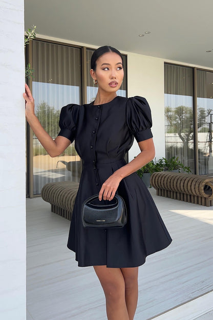 Lova™ | Lyxig Miniklänning med Volangkjol